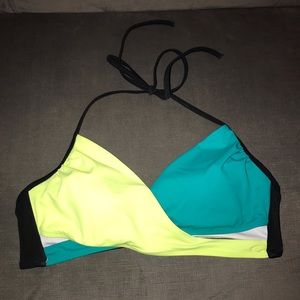 VS Two Tone Bikini Top